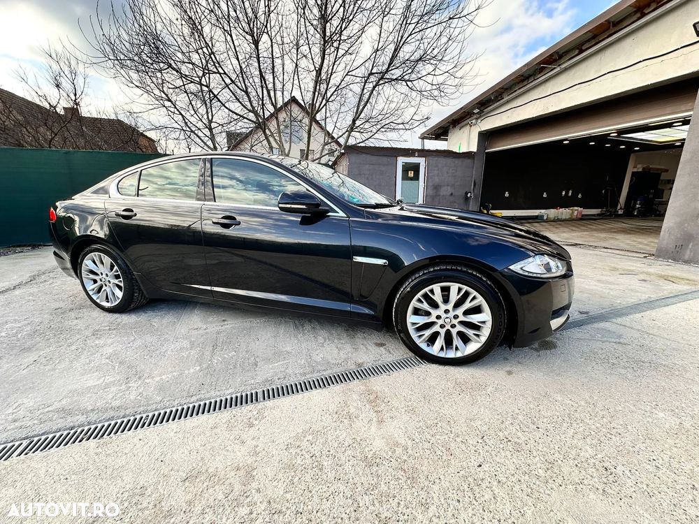 Jaguar XF 3.0 V6 - 3