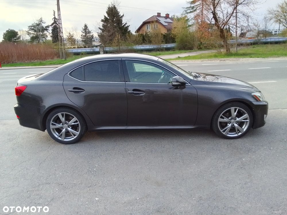 Lexus IS 250 Prestige - 3