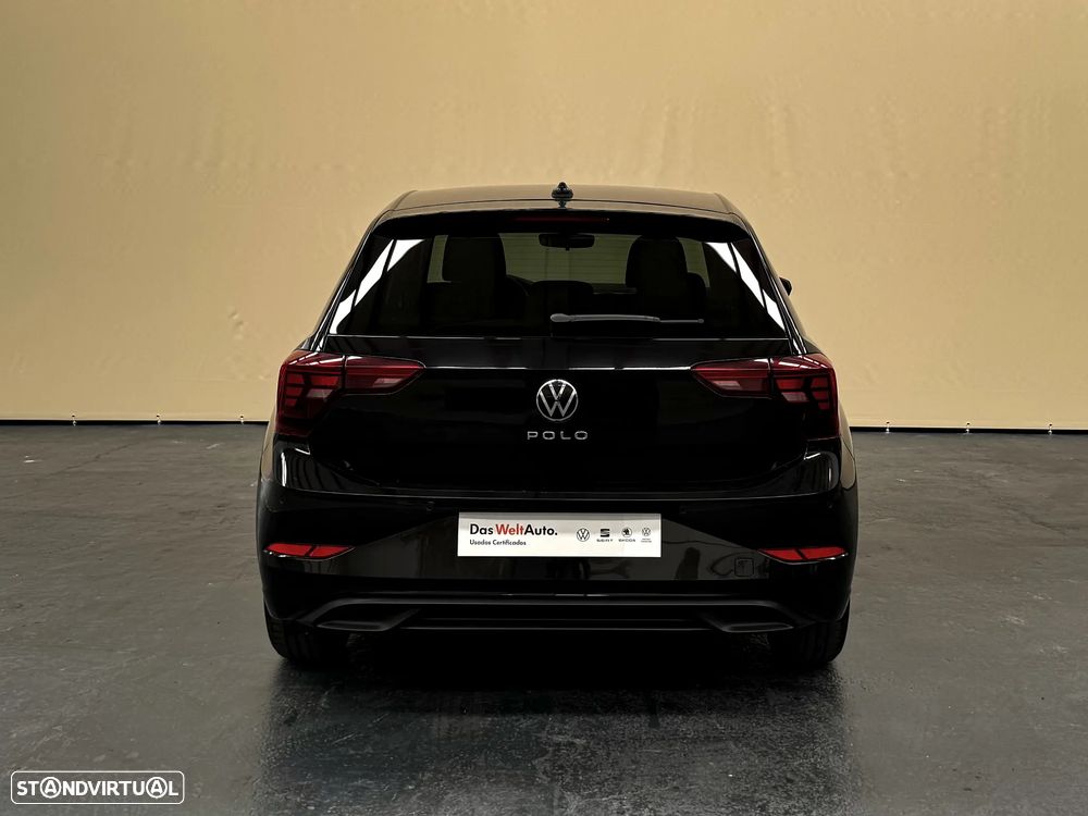 VW Polo 1.0 TSI Urban DSG - 18