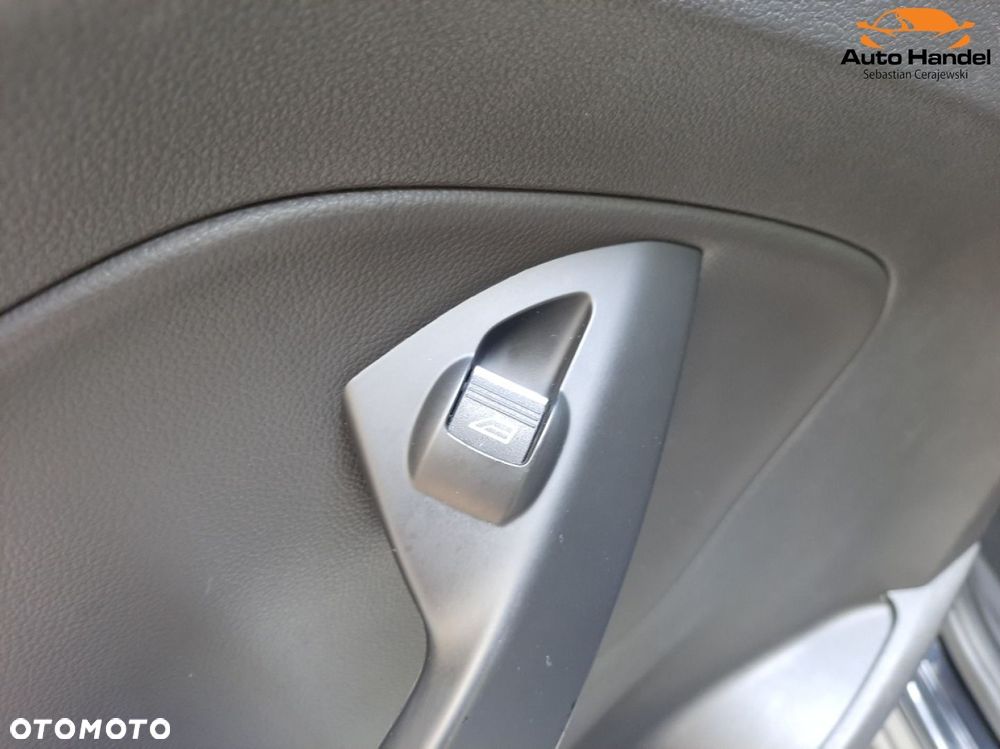 Ford C-MAX 2.0 TDCi Start-Stop-System Titanium - 40
