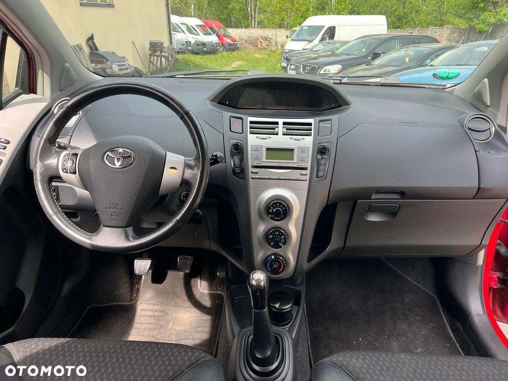 Toyota Yaris 1.8 VVT-i TSport - 9