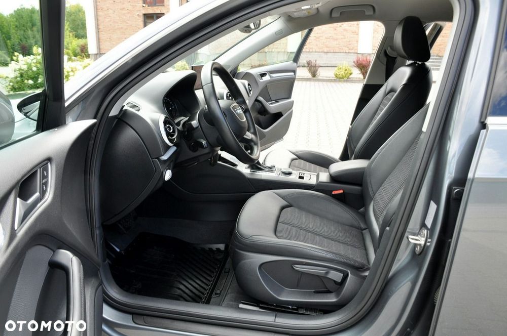 Audi A3 Sportback - 21