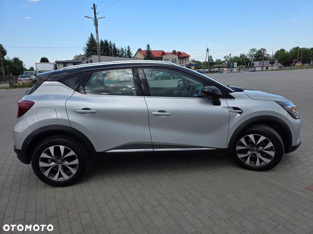 Renault Captur - 26