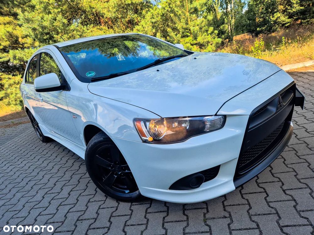 Mitsubishi Lancer 1.8 Intense - 13