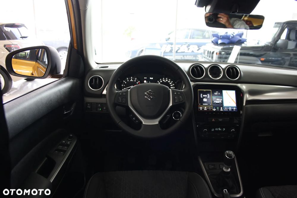 Suzuki Vitara ver-1-4-boosterjet-mhev-elegance-4wd - 9
