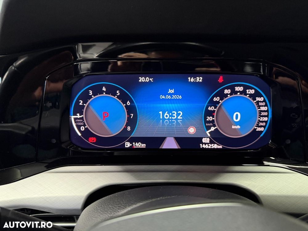 Volkswagen Golf 1.0 eTSI DSG MHEV Life - 7