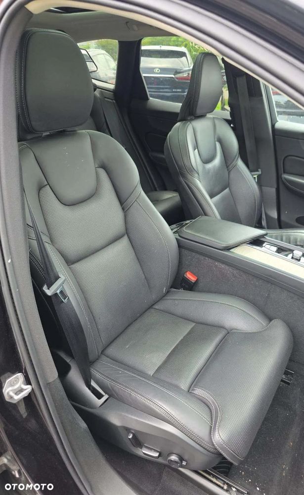 Volvo XC 60 - 7