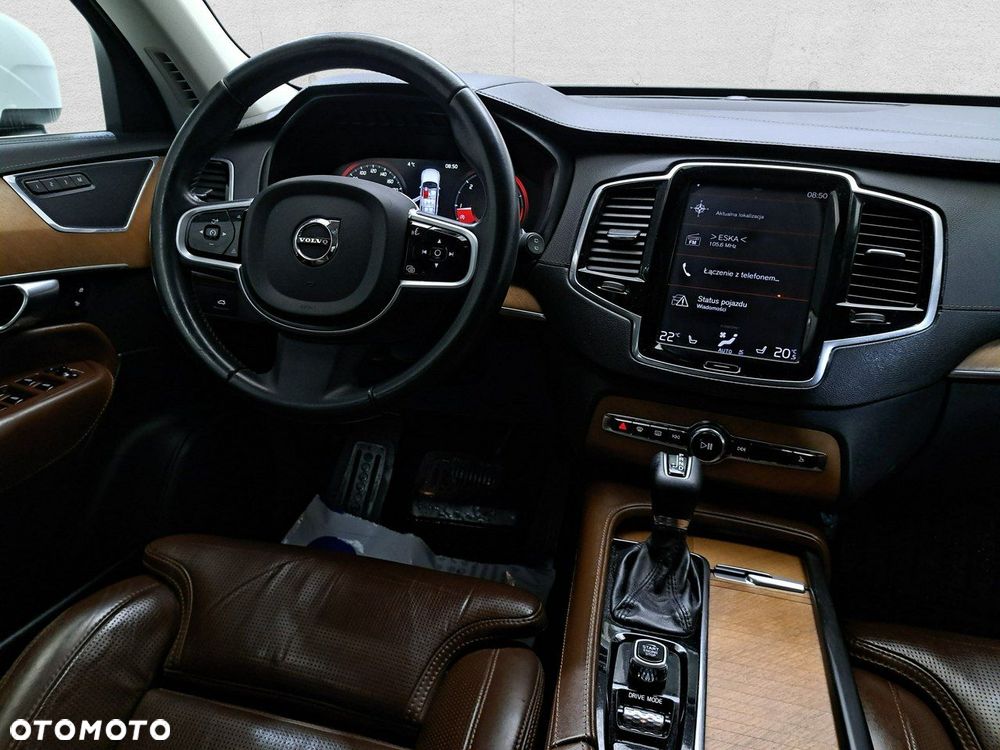 Volvo XC 90 - 10
