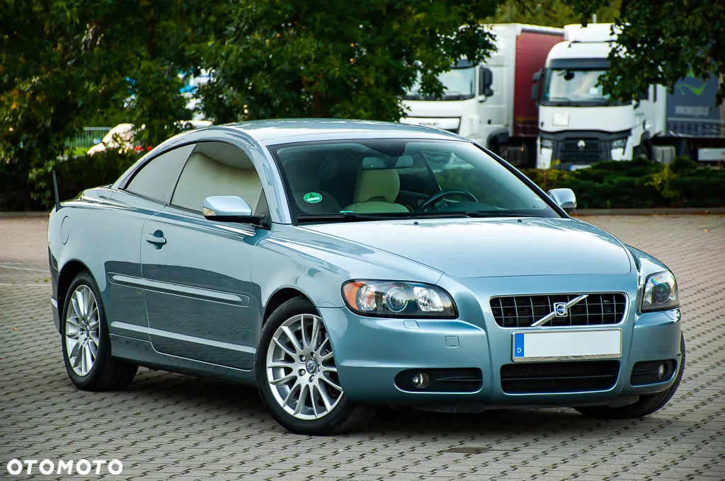 Volvo C70 2.4i Summum - 24