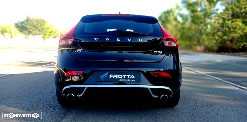 Volvo V40 D3 Geartronic RDesign - 8