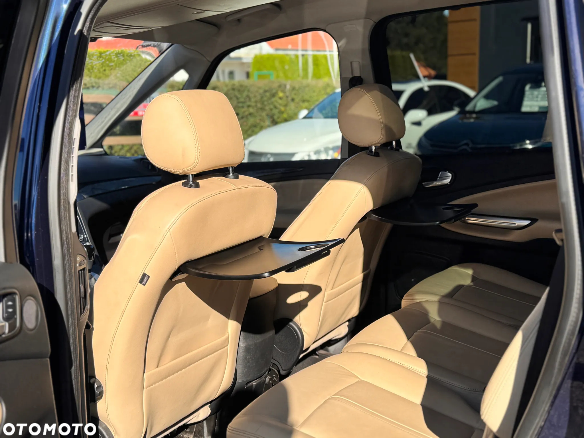 Ford Galaxy 2.0 T Platinium X (Titanium) - 35