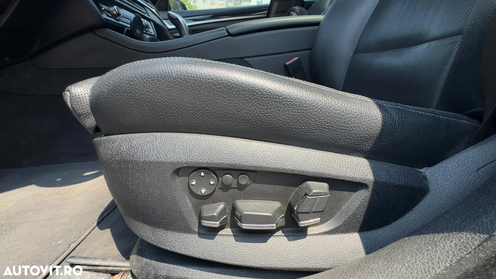 BMW Seria 5 530d Sport-Aut. - 18