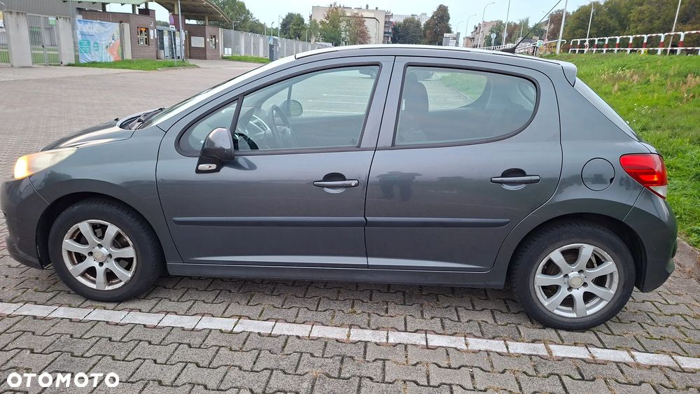 Peugeot 207 1.4 HDi Trendy - 5