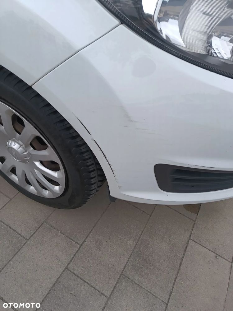 Ford Fiesta 1.25 Celebration - 14