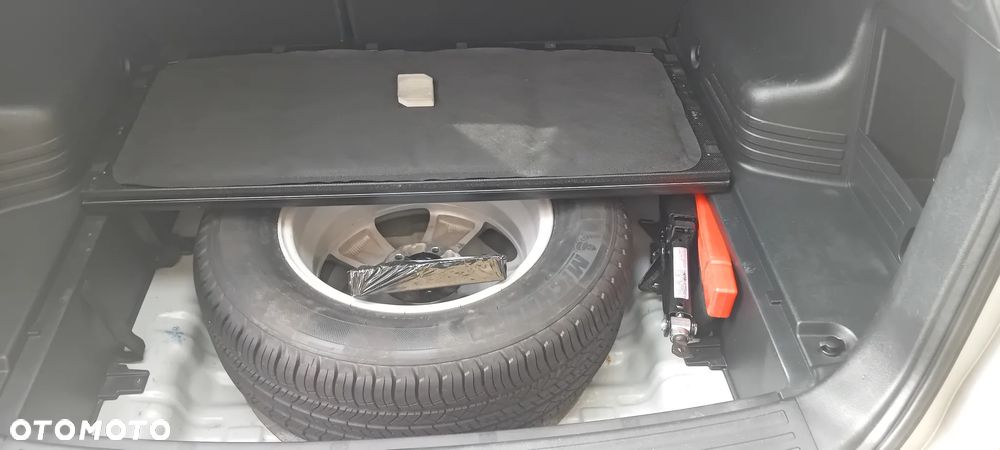 Hyundai ix35 - 9