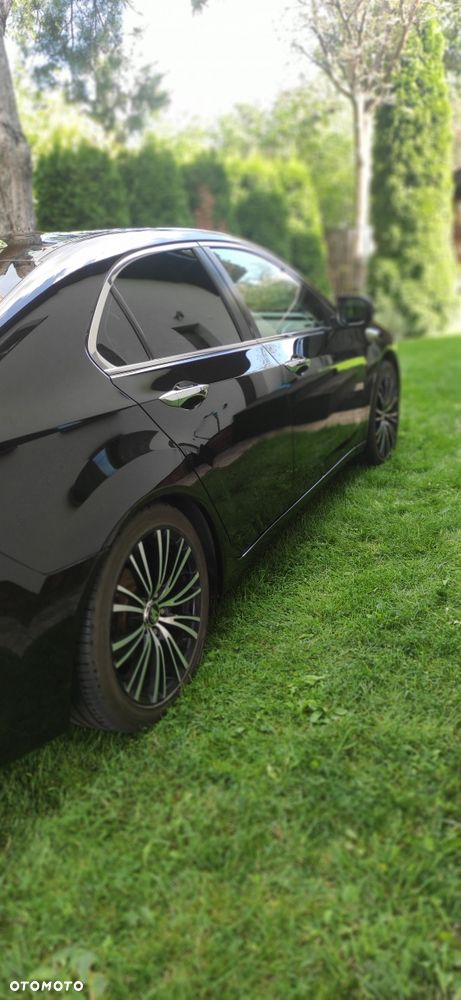 Honda Accord - 3