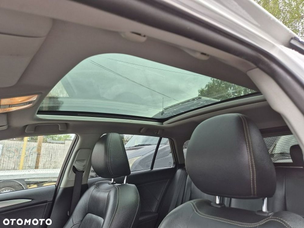 Toyota Avensis - 39