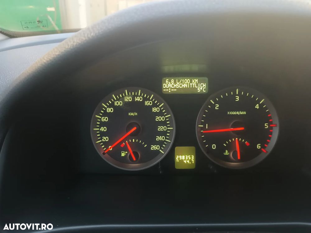 Volvo V50 - 8