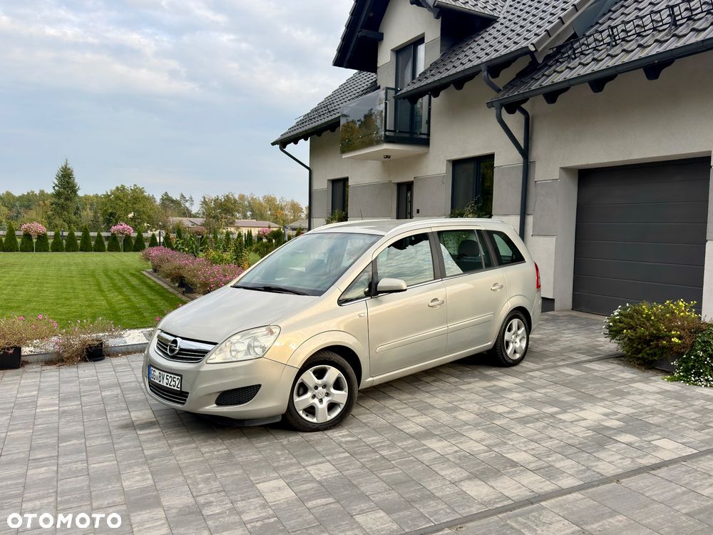 Opel Zafira 1.6 Innovation - 1