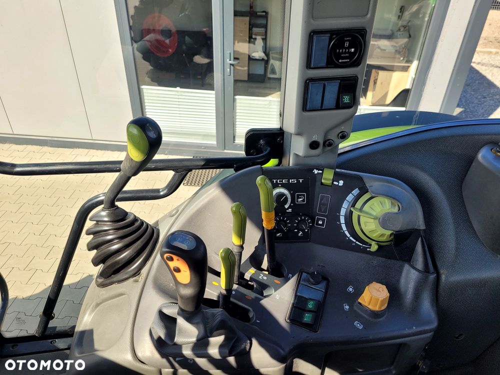 Claas ARION 630 CIS - 28