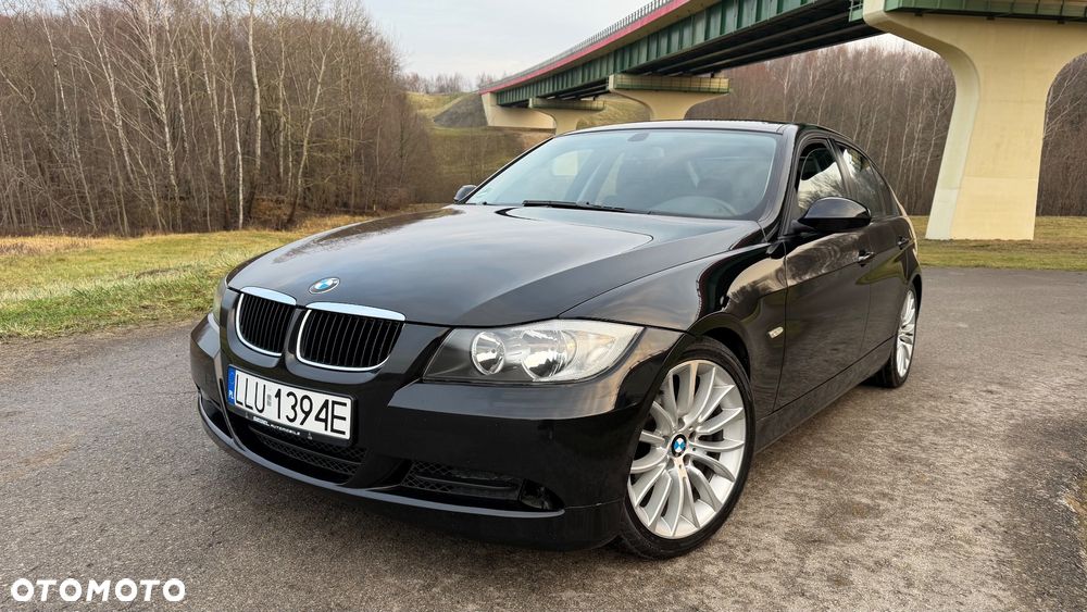 BMW Seria 3 320i - 8