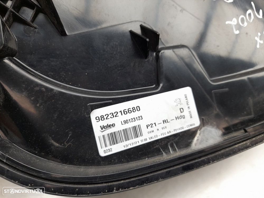 Farolim direito PEUGEOT 208 II - 5