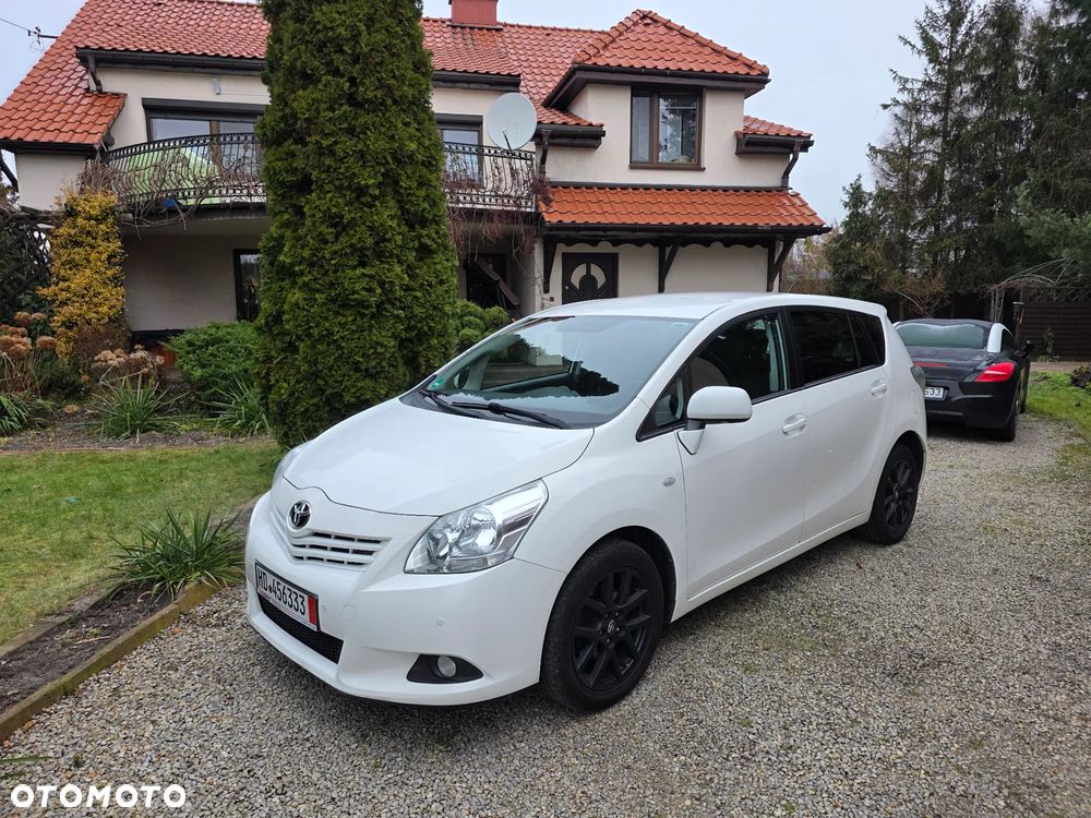 Toyota Verso 1.8 Premium 7os - 1