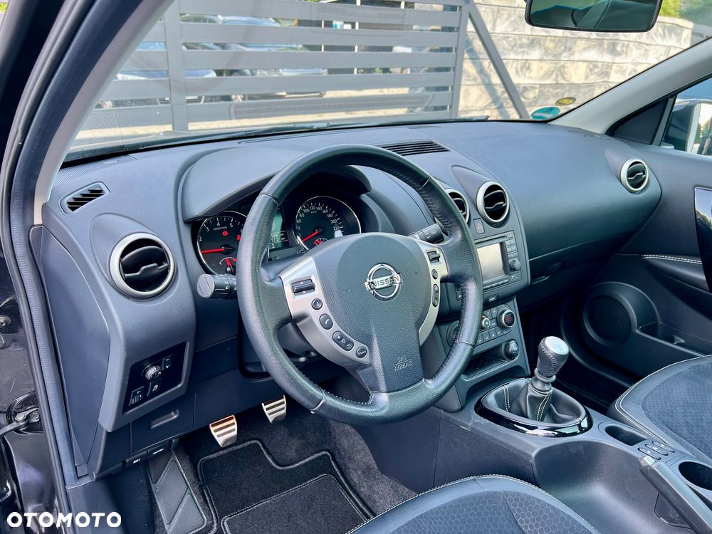 Nissan Qashqai 2.0 360 - 16