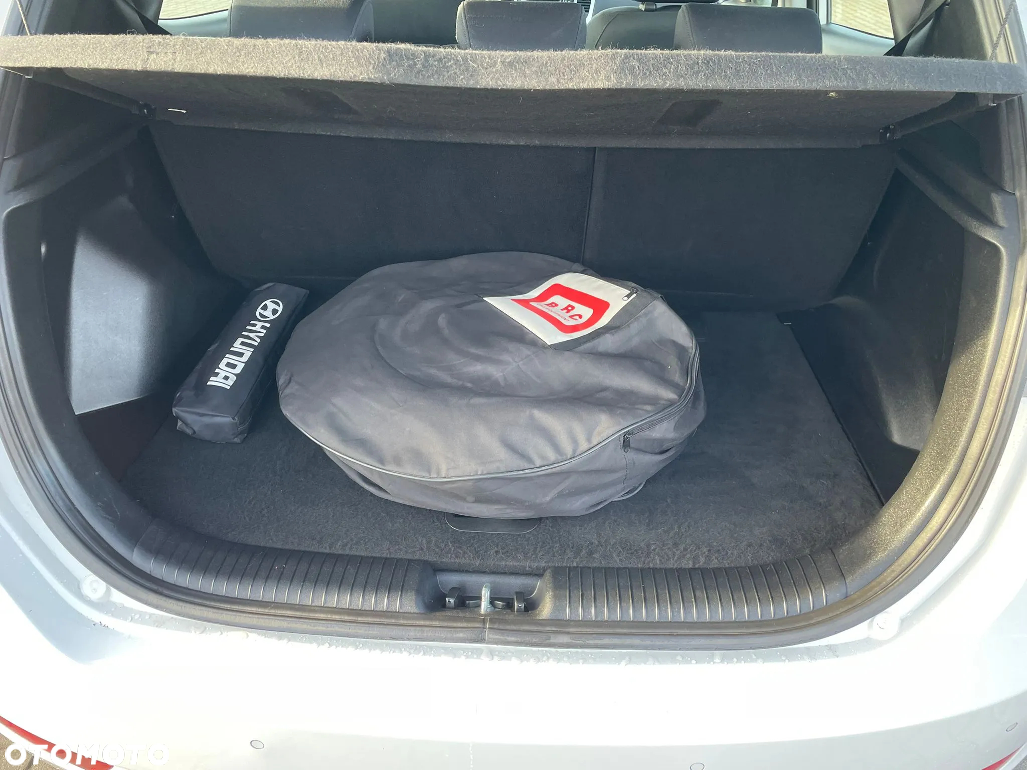 Hyundai ix20 1.4 blue Comfort - 20