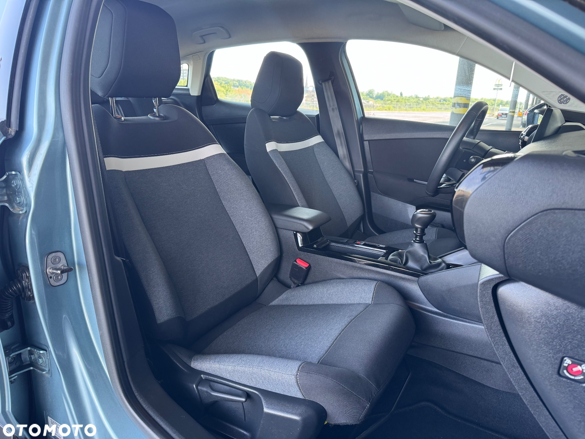 Citroën C4 1.2 PureTech Feel S&S - 38