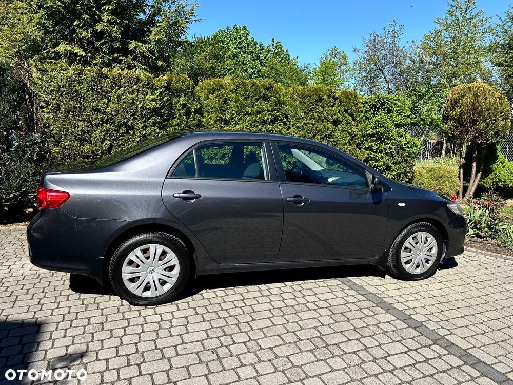 Toyota Corolla 1.4 D-4D Terra MM - 2