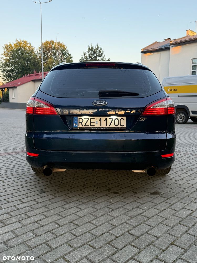 Ford Mondeo - 4