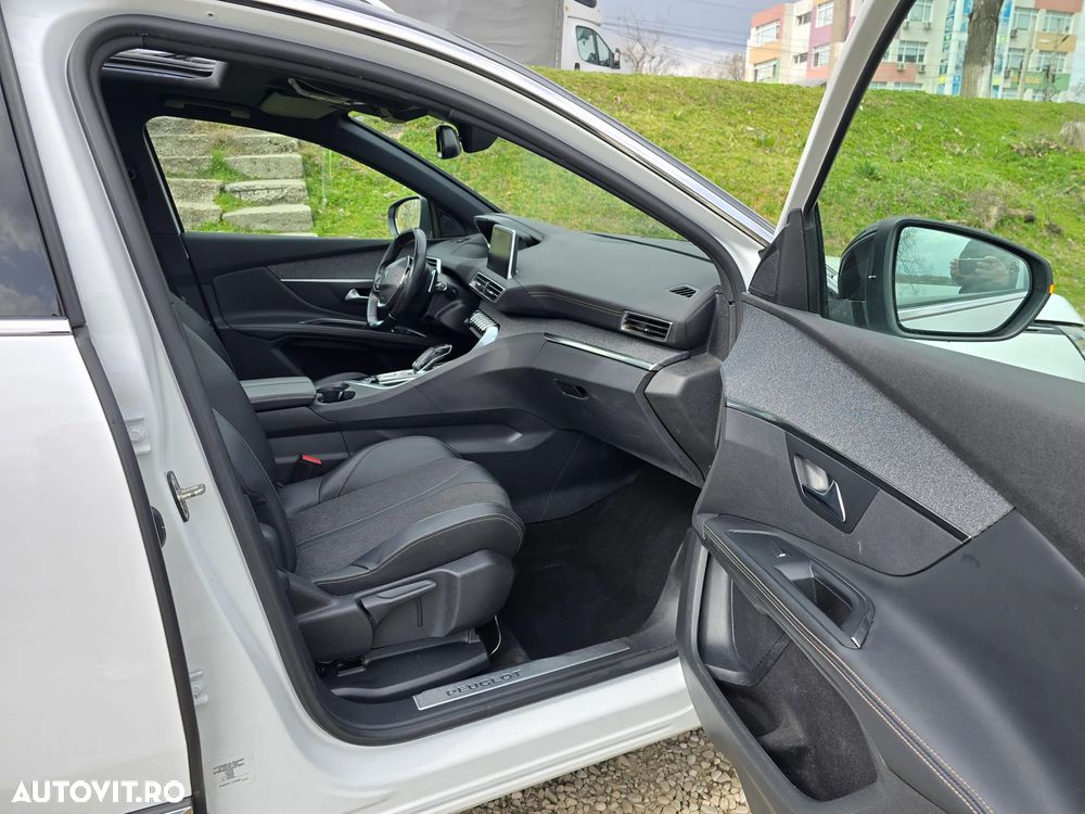 Peugeot 5008 PureTech 180 EAT8 Stop & Start GT Pack - 16