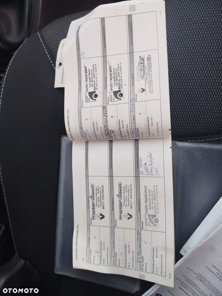 Renault Clio 1.2 16V 75 LIMITED - 25