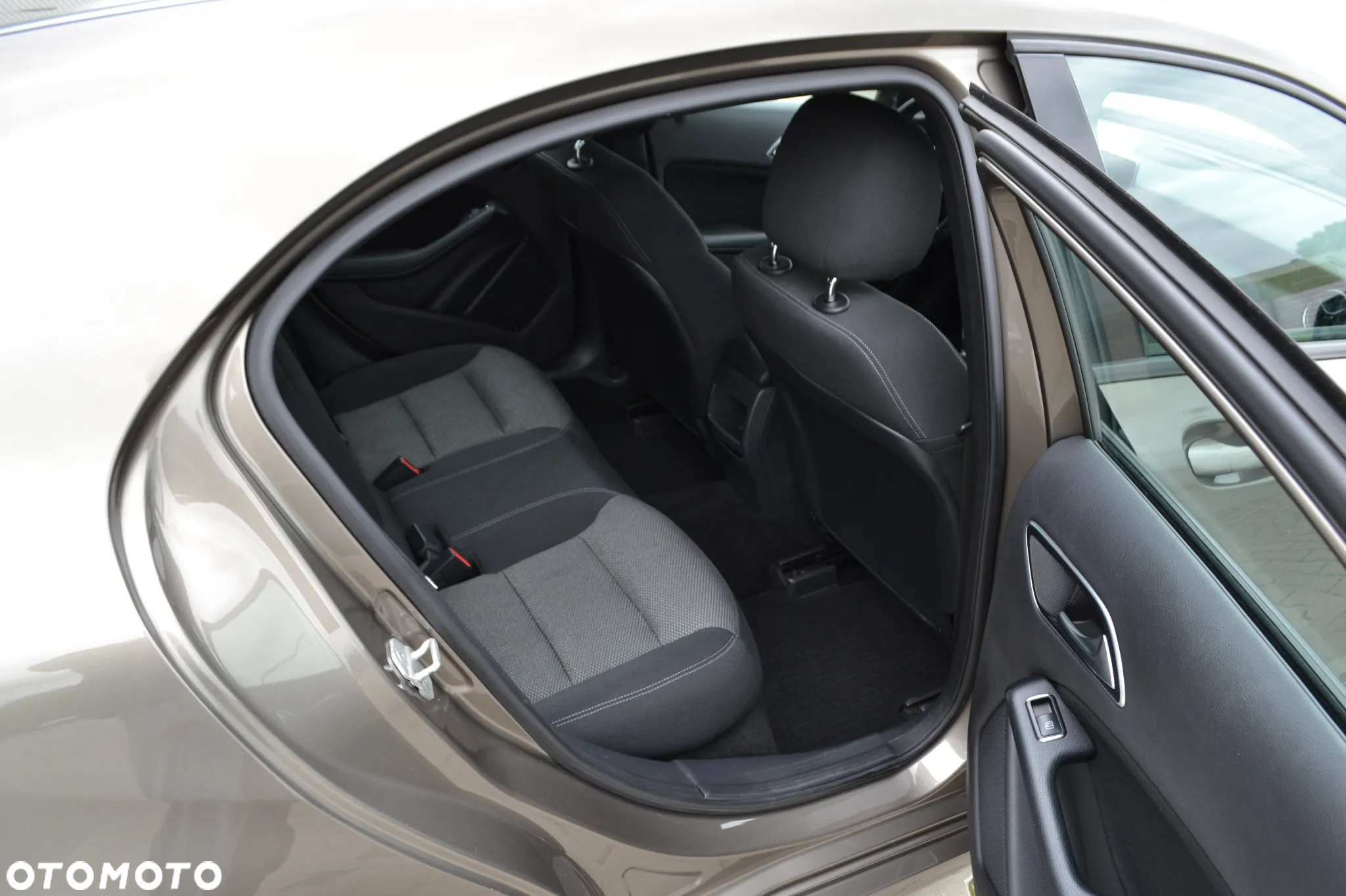 Mercedes-Benz Klasa A 180 CDI StreetStyle - 23