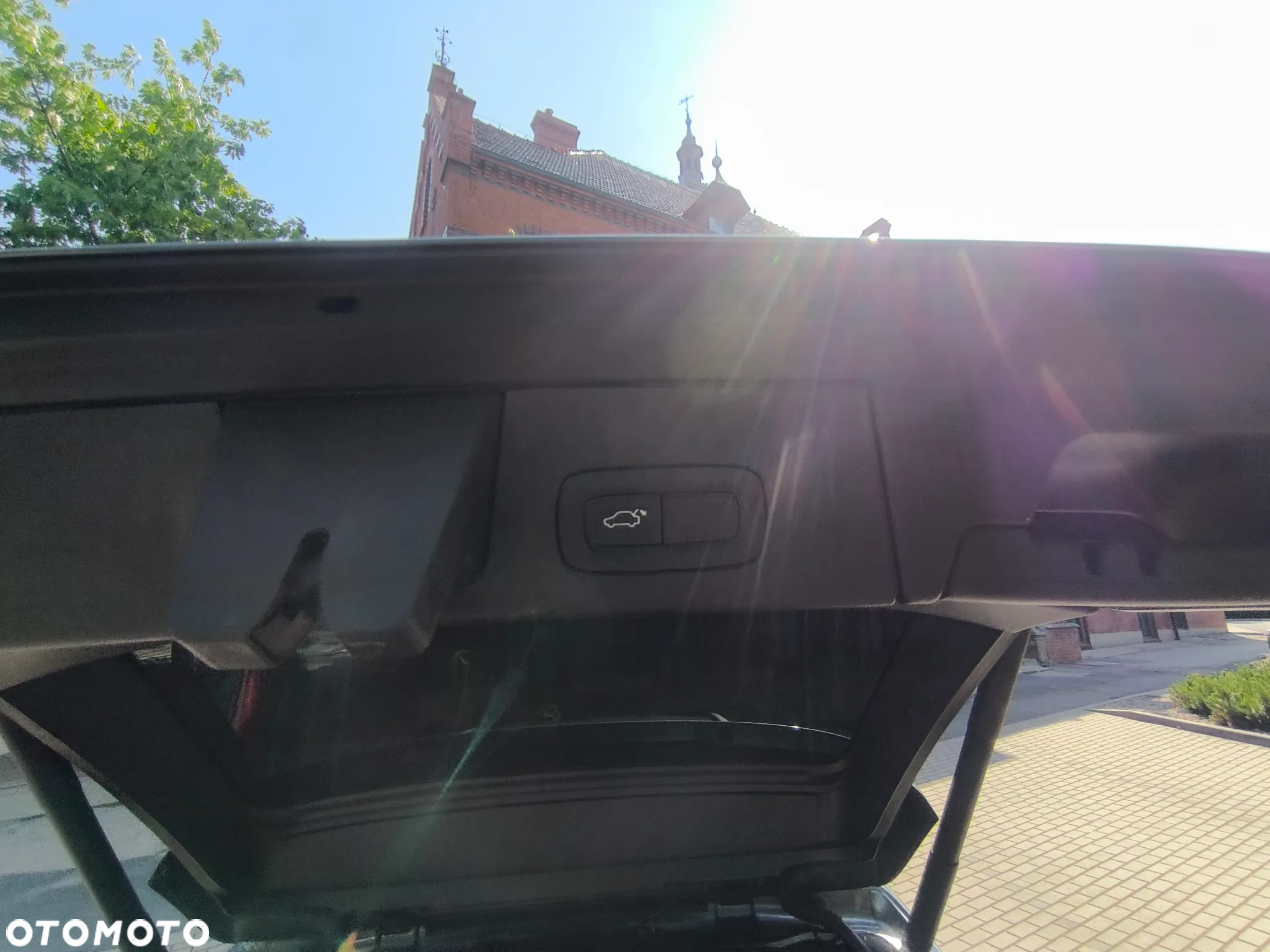 Volvo V90 D4 Momentum - 28