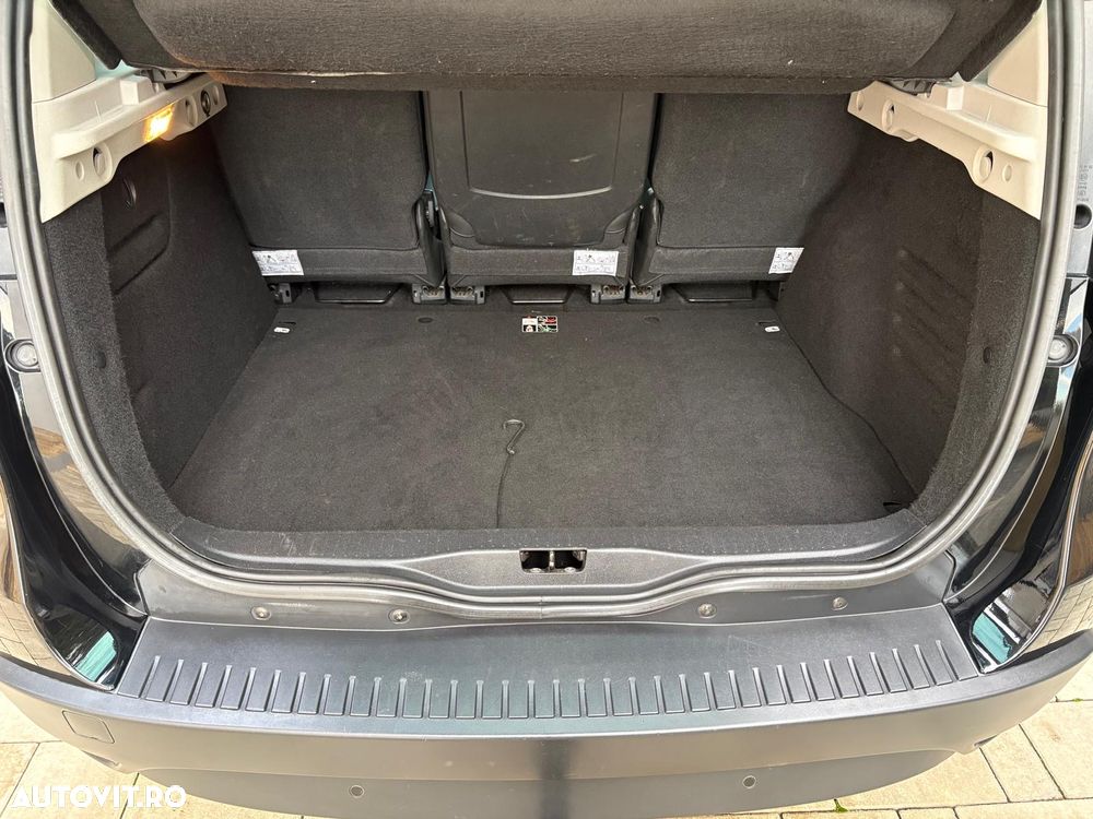Renault Scenic - 12