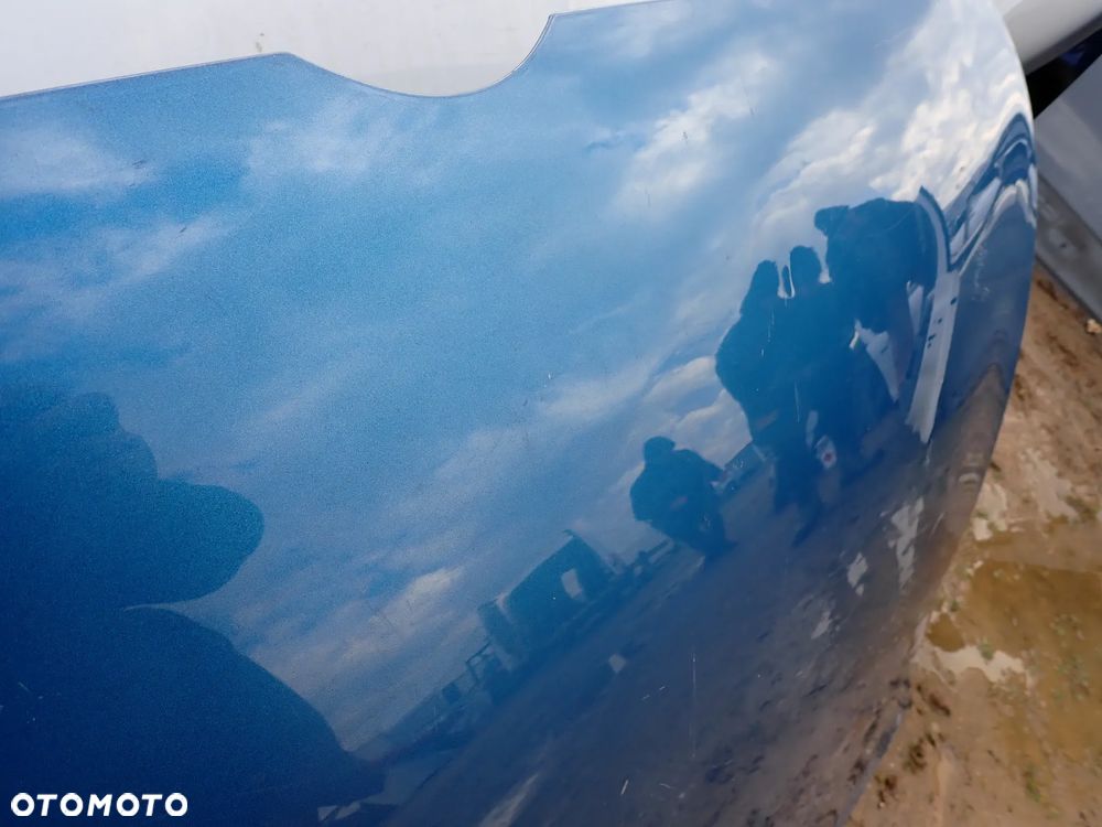 VOLKSWAGEN TOURAN 5TA 15- MASKA - 3