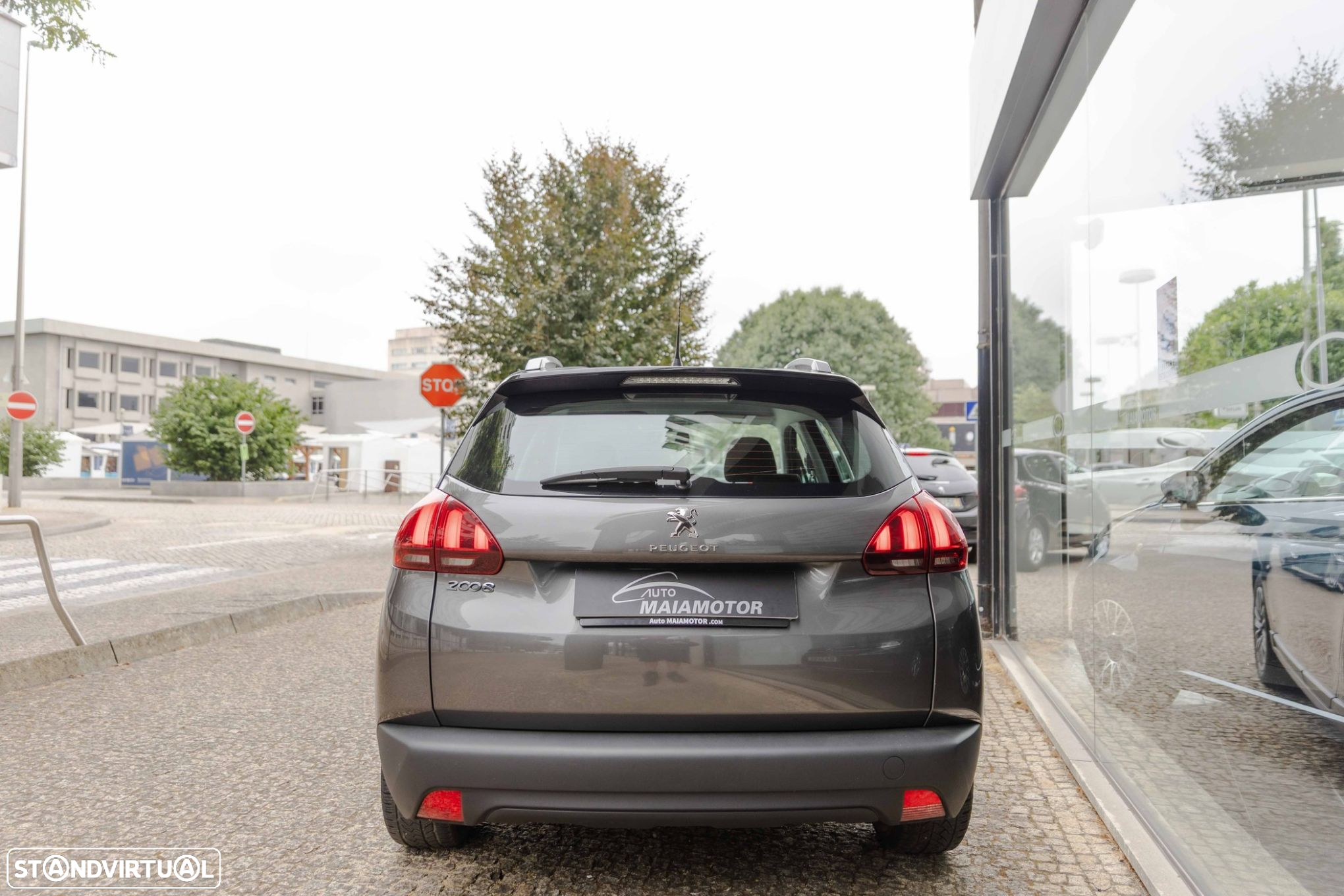 Peugeot 2008 1.2 PureTech Active - 16