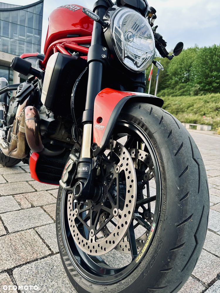 Ducati Monster - 12