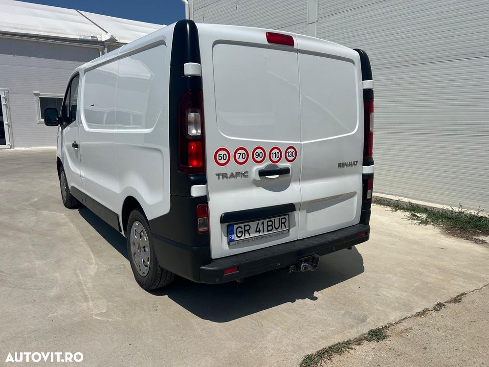 Renault Trafic - 4