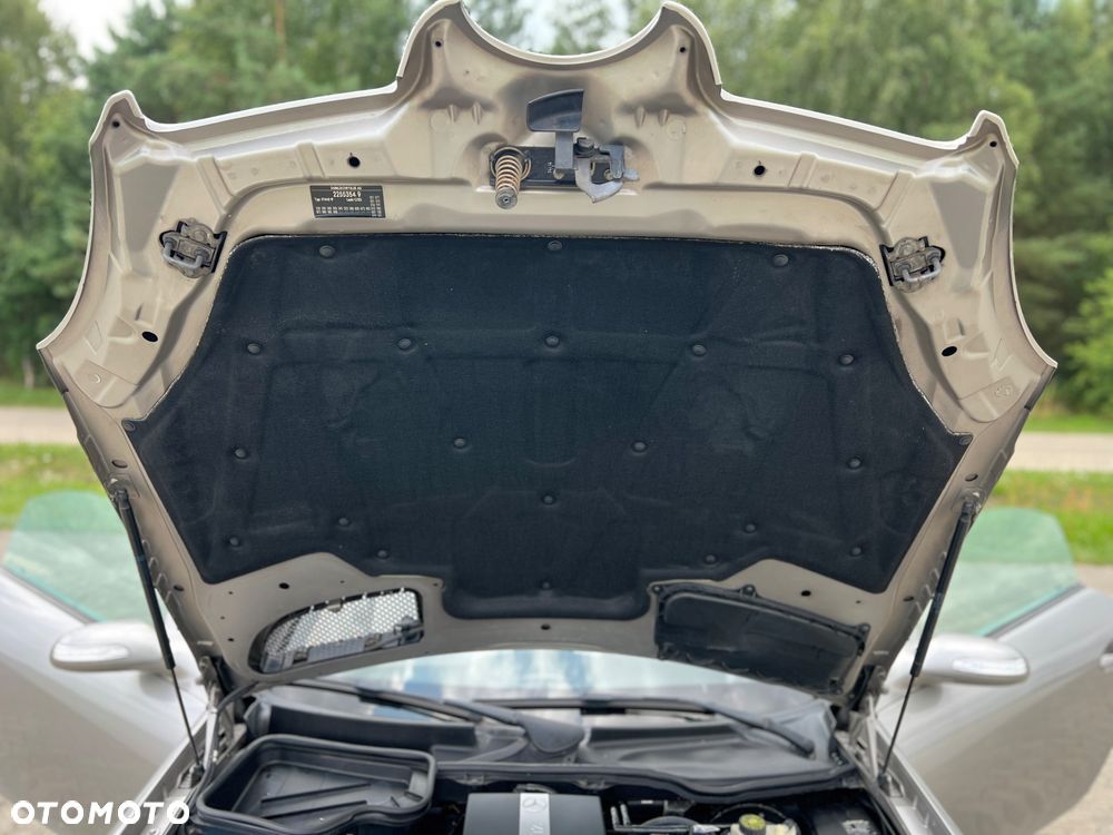 Mercedes-Benz SLK - 24