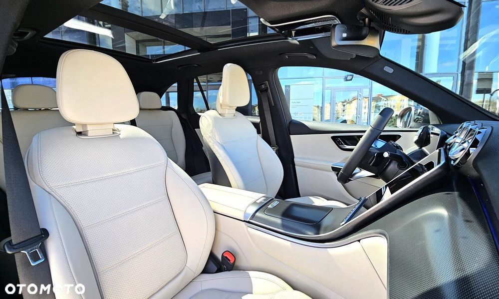 Mercedes-Benz GLC - 22