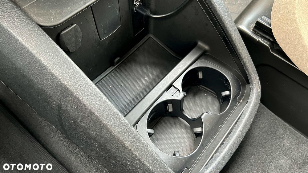 Mercedes-Benz Klasa V 300 d Avantgarde 9G-Tronic (długi) - 32