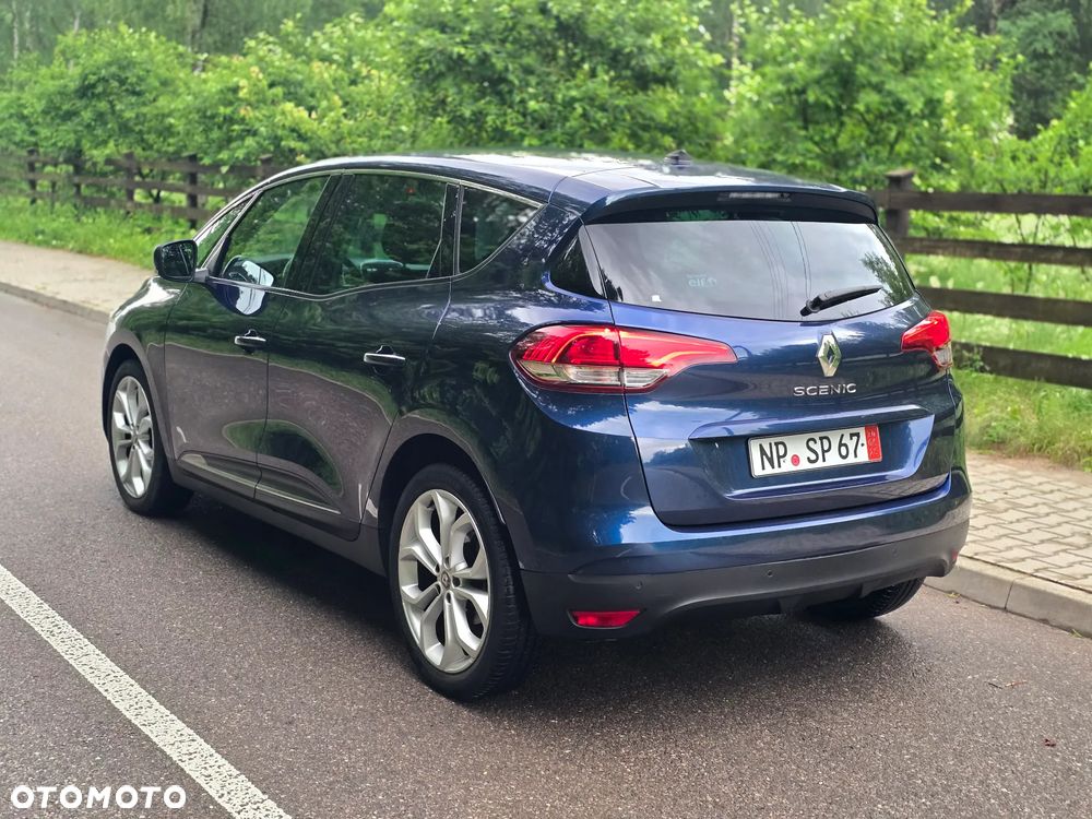 Renault Scenic - 16