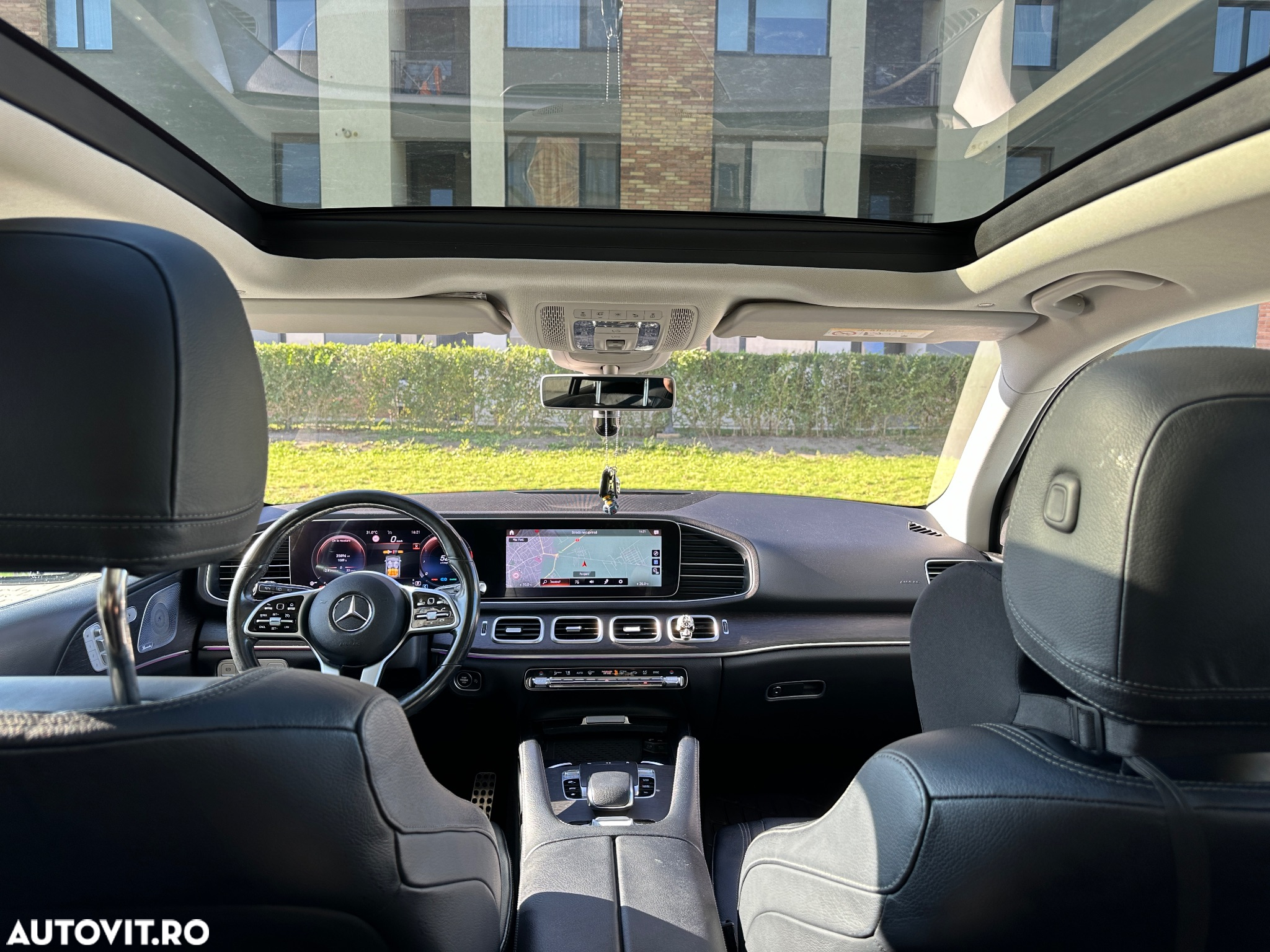 Mercedes-Benz GLE - 10