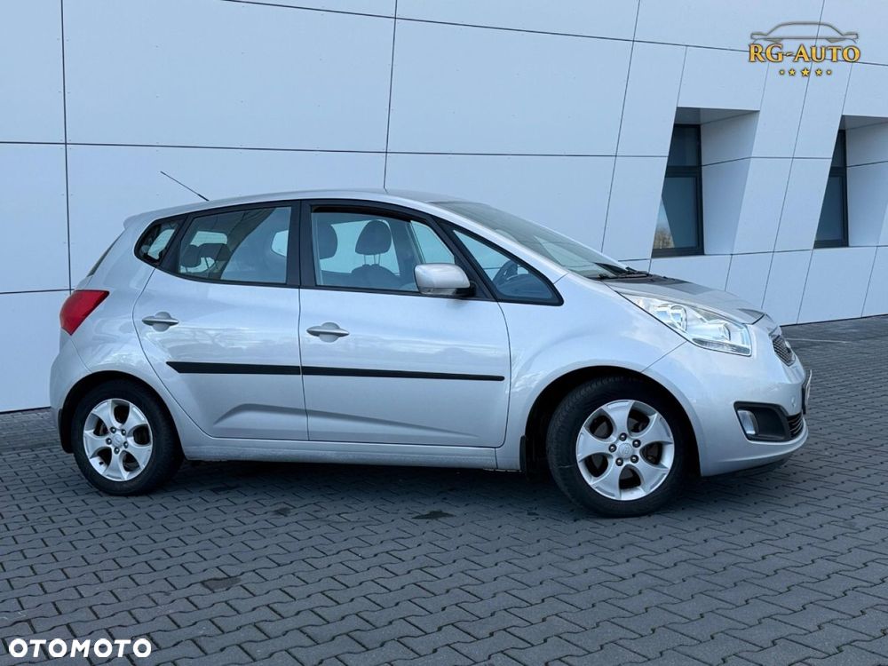 Kia Venga - 6