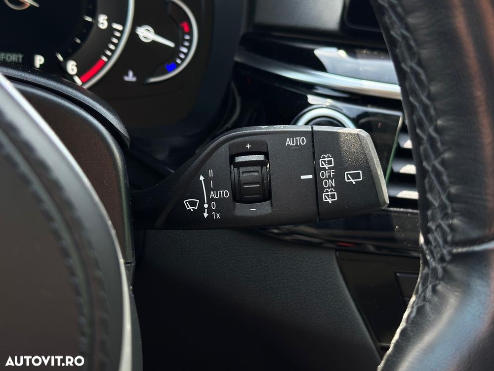 BMW Seria 5 520d xDrive Aut. Sport Line - 38