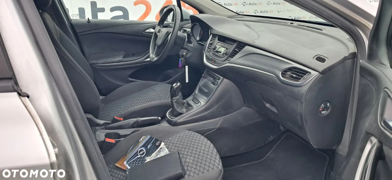 Opel Astra 1.6 D Sports Tourer ON - 11