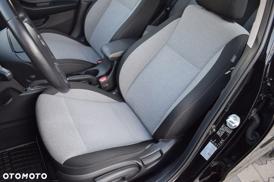 Hyundai i20 blue 1.2 Advantage+ - 7